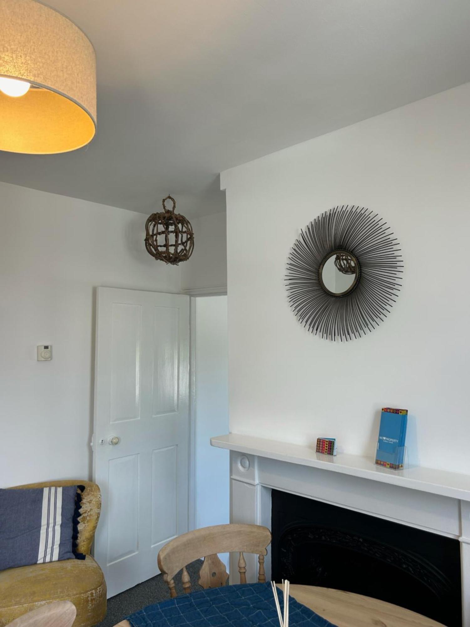 ריי Historic Grade 2 Listed Cottage With Parking מראה חיצוני תמונה